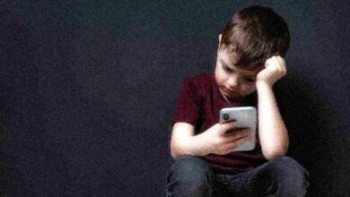 مضرات استفاده از موبایل برای کودکان