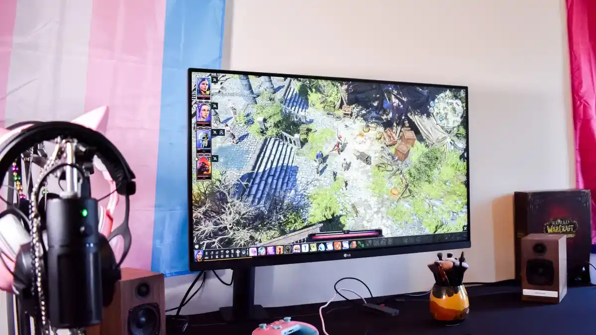 بهترین مانیتور ارگونومیک: LG 32UN880 UltraFine Display Ergo