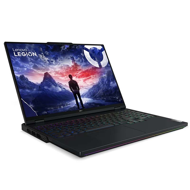 بهترین لپ تاپ گیمینگ لنوو: Lenovo Legion Pro 7i (Gen 9)