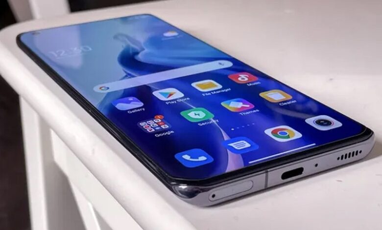 بهترین صفحه نمایش گوشی 2025