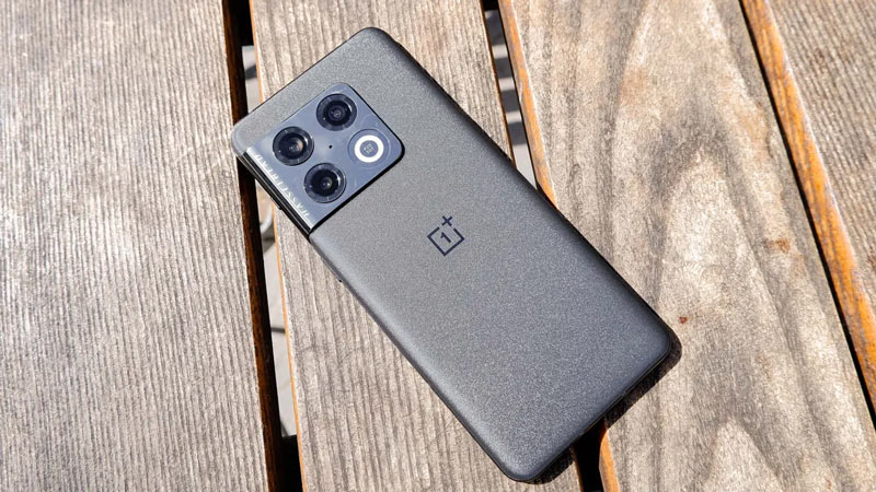 گوشی OnePlus 10 Pro: اندرویدی مقاوم با ارزش خرید
