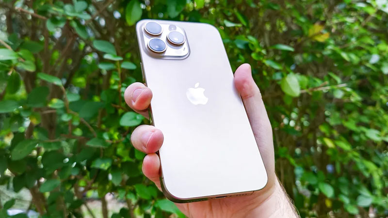 گوشی iPhone 16 Pro Max: مقاوم‌ترین در کل