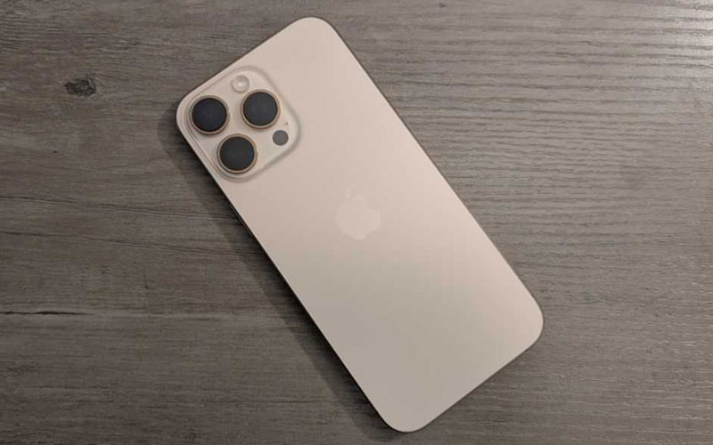 طراحی iPhone 16 Pro Max