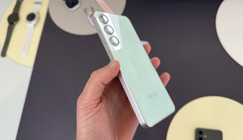 کدهای مخفی گوشی Galaxy S24 FE