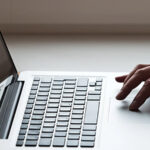 نحوه کار کردن حرفه‌ای با تاچ‌پد لپ تاپ