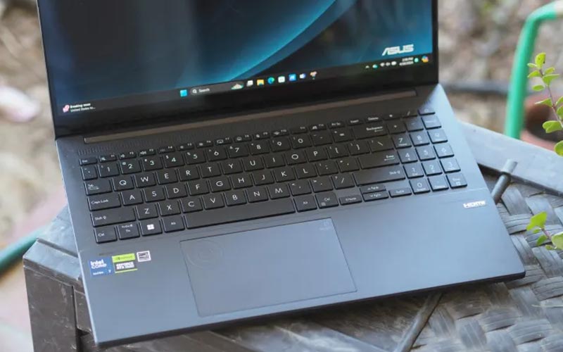 مشکلات عملکرد کیبورد یا تاچ‌پد ASUS Vivobook Pro 15 
