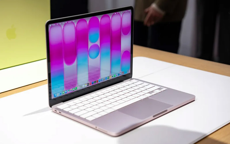 لپتاپ MacBook Neo