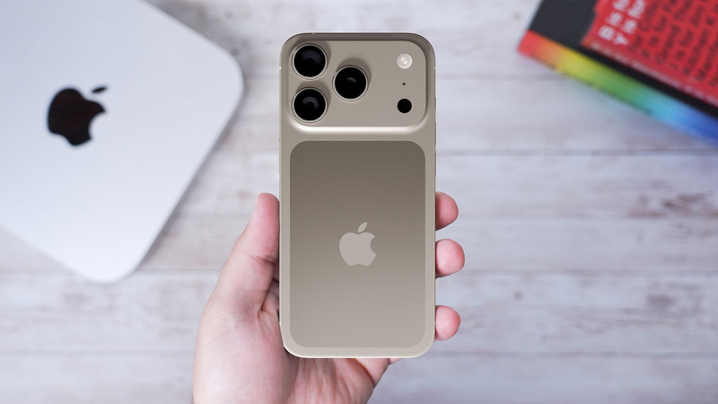 بررسی iPhone 17 پرو