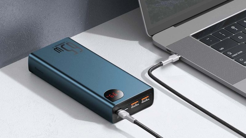 بررسی پاوربانک باسئوس PPAD000101