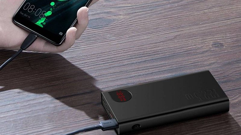 مشخصات پاوربانک باسئوس PPAD000101 در استفاده روزمره