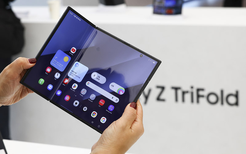 نرم‌افزار و ویژگی‌های AI