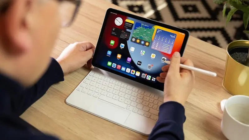 صفحه نمایش تبلت اپل مدل IPAD Air 5 (2022)