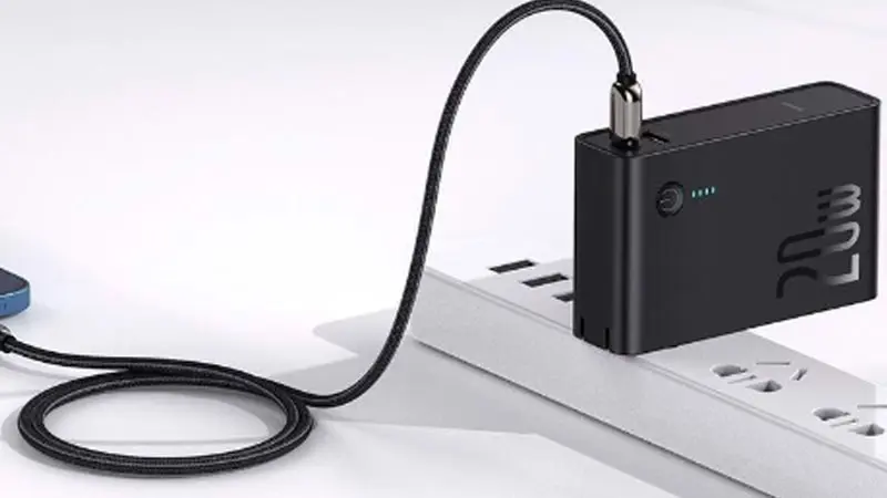 ویژگی شارژر پاوربانک baseus station 2