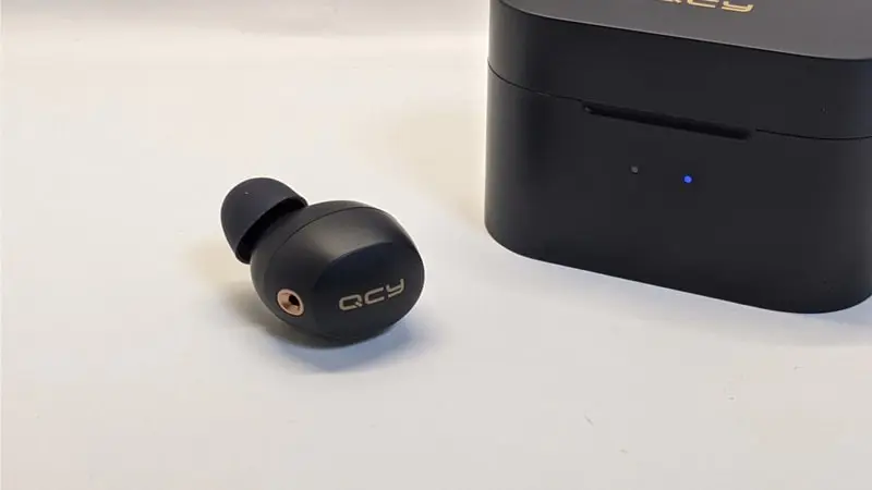 هدفون بی‌سیم Xiaomi QCY HT01