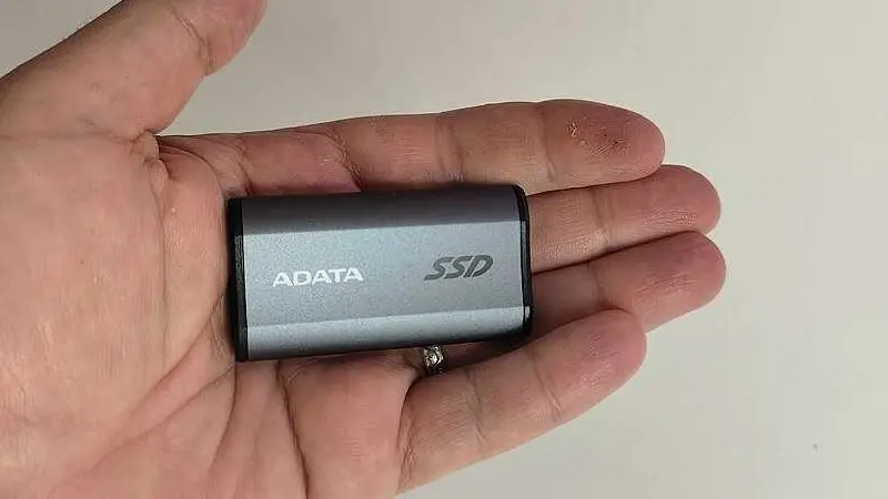 ADATA SSD SE880