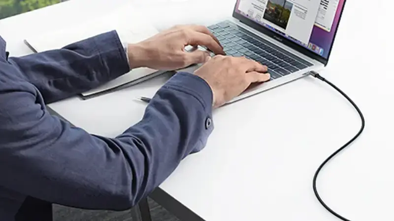 اتصال کابل مک دودوType-C To Lightning CA-2850 به لپتاپ