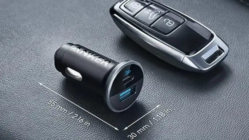 ابعاد Anker PowerDrive 323 52.5W A2735