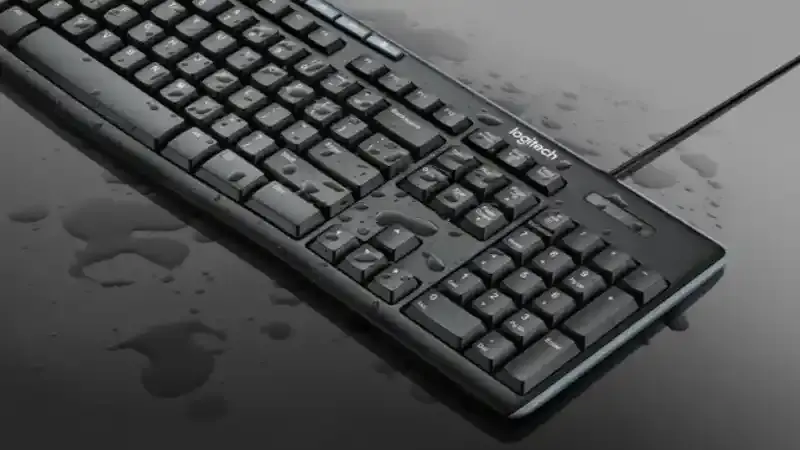 ویژگی ضد آب کیبورد و موس باسیم لاجیتک mk200