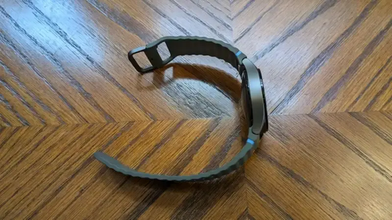 طراحی بدنه ساعت galaxy watch series 7.webp