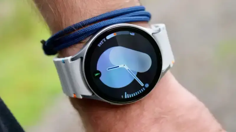 روشنایی صفحه نمایش ساعت galaxy watch 7