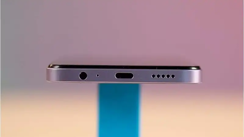 درگاه جک 3.5 میلی‌متری و USB-C گوشی HONOR X6b