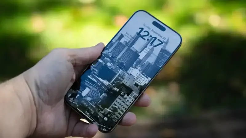 نمایشگر موبایل اپل مدل iPhone 16 Pro Max
