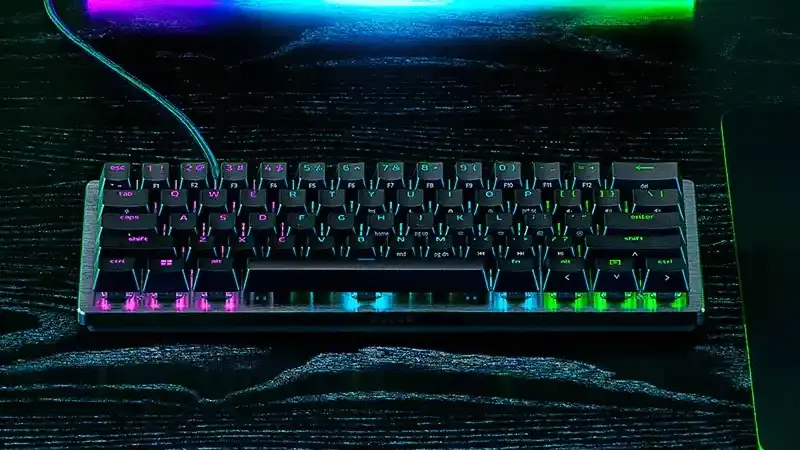 طراحی کیبورد گیمینگ Huntsman V3 Pro Mini