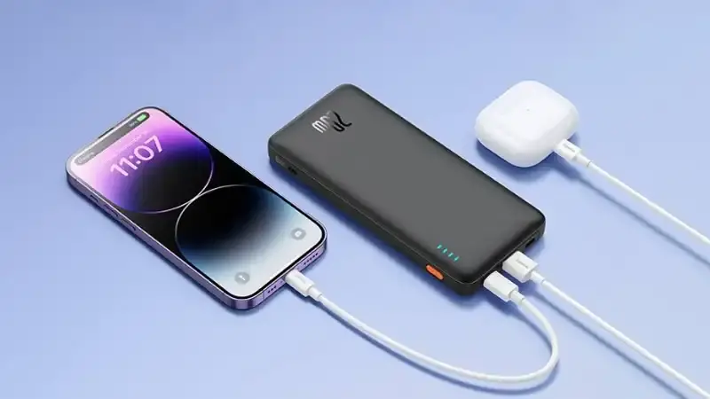 پاوربانک باسئوس مدل Airpow 20W با ظرفیت 20000 میلی‌آمپر ساعت