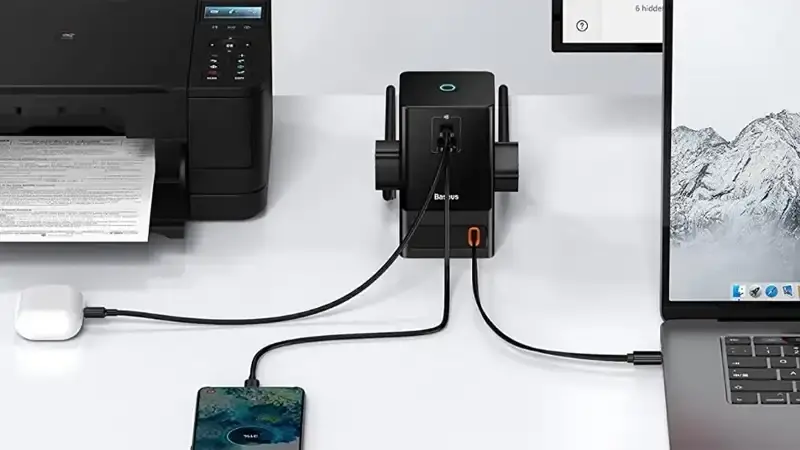 طراحی شارژر باسئوس مدل Power Combo PSLR000301