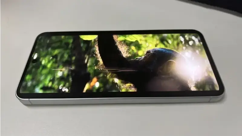  صفحه نمایش گوشی موبایل سامسونگ Samsung Galaxy A56 5G