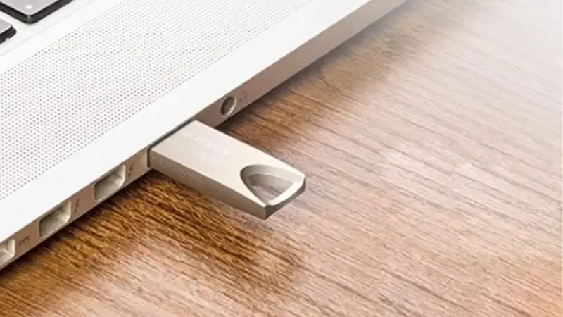 ابعاد فلش مموری هایک سمی USB-M200 USB 3.0