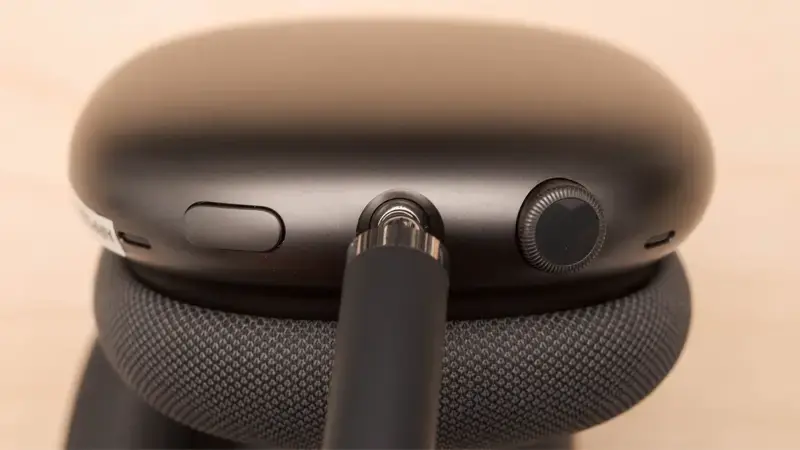 Apple AirPods Max 2024