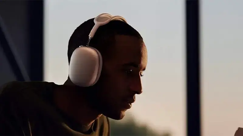 هدفون بی‌سیم اپل مدل AirPods Max 2024