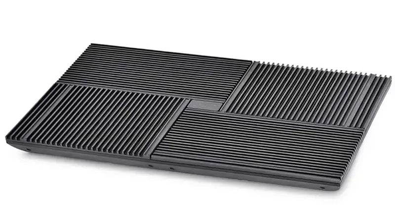 طراحی خنک کننده لپ تاپ دیپ کول مدل Multi Core X8