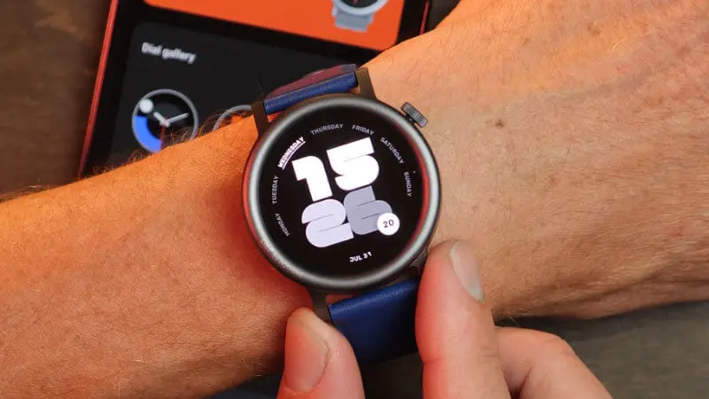 نقد و بررسی ساعت هوشمند ناتینگ مدل CMF Watch Pro 2