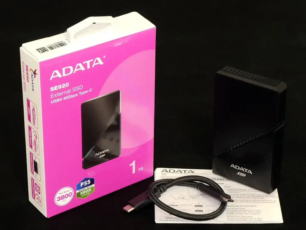 سازگاری گسترده و امکانات حرفه‌ای Adata SSD SE920