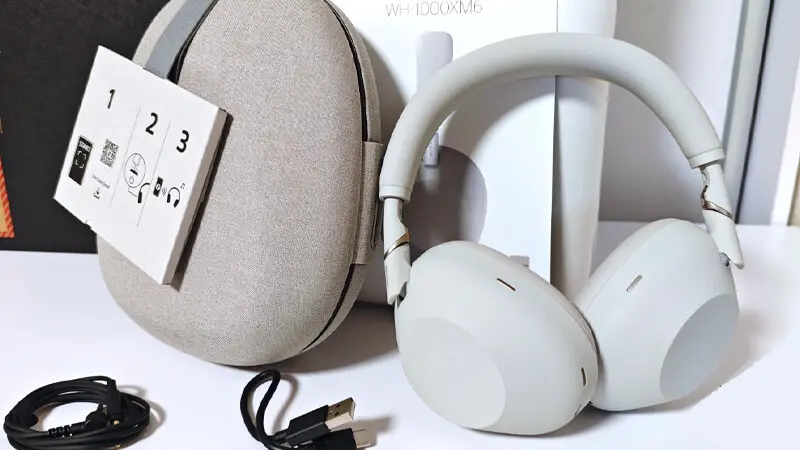 اقلام همراه هدفون WH-1000XM6