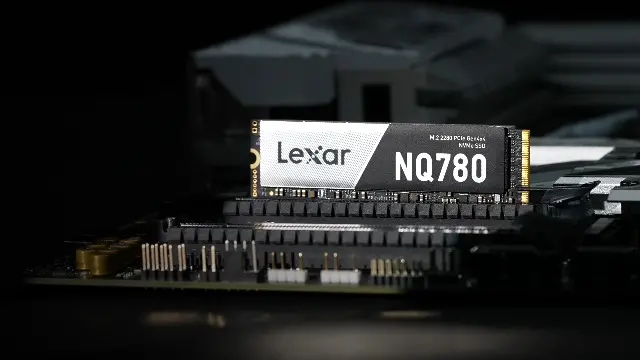 قرارگیری هارد اینترنال اس اس دی لکسار NQ780