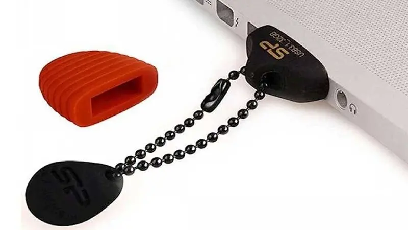 اتصال فلش مموری Jewel J30 به لپ تاپ