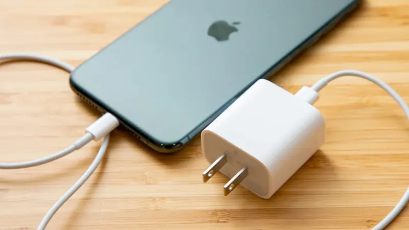 شارژر اورجینال اپل 20W USB-C