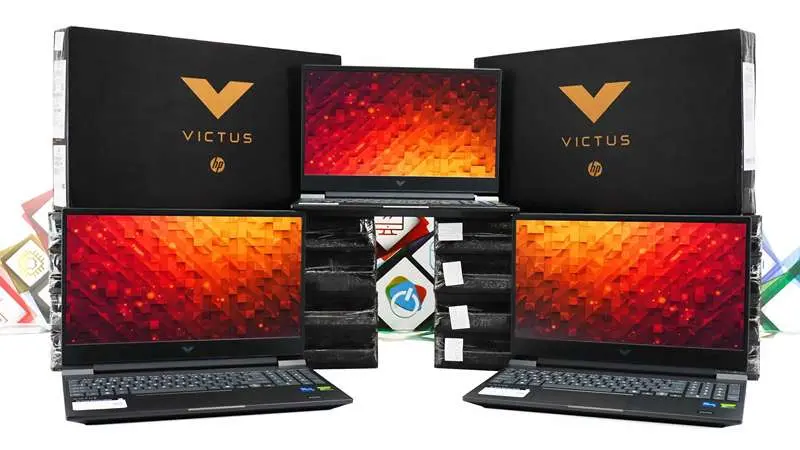 چینش لپ تاپ اچ پی Victus 15 در کنار هم