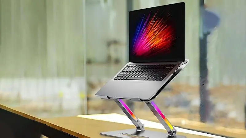 طراحی پایه نگهدارنده لپتاپ CoolCold P91H