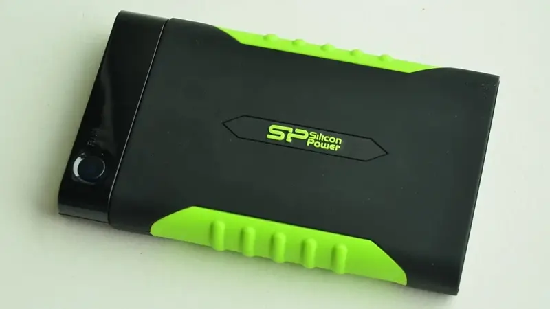 سیلیکون پاور مدل Armor A15