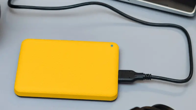 درگاه ارتباطی توشیبا مدل Canvio Advance USB 3.2