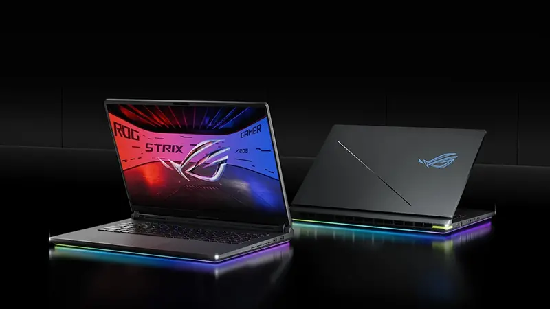 لپ تاپ گیمینگ 18 اینچی ایسوس ROG Strix G18 G815LR-S9115 Ultra 9 از دو زاویه