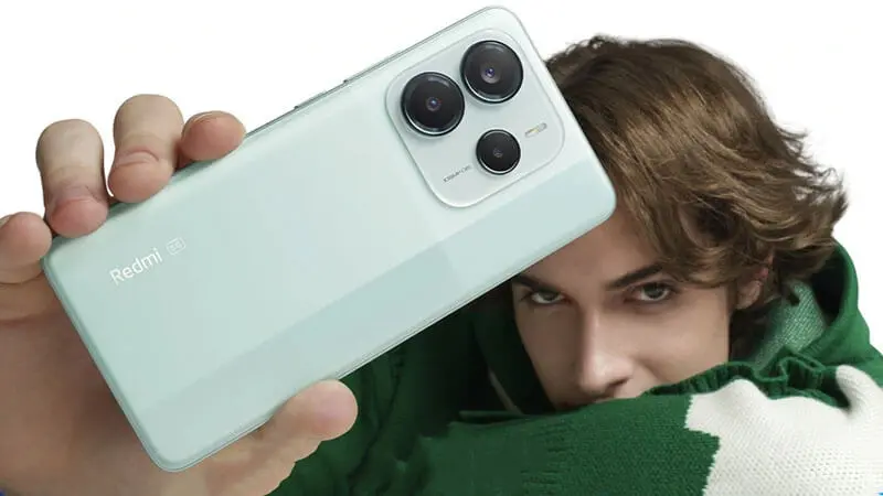 گوشی شیائومی Redmi Note 14 5G در دست